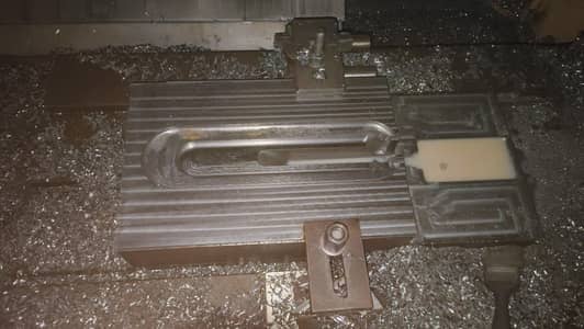 die ,mould maker or fitter