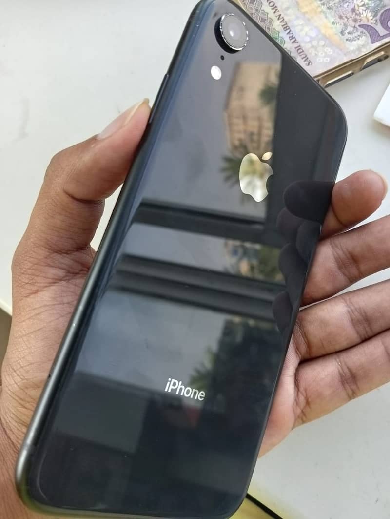 IPHONE XR 2