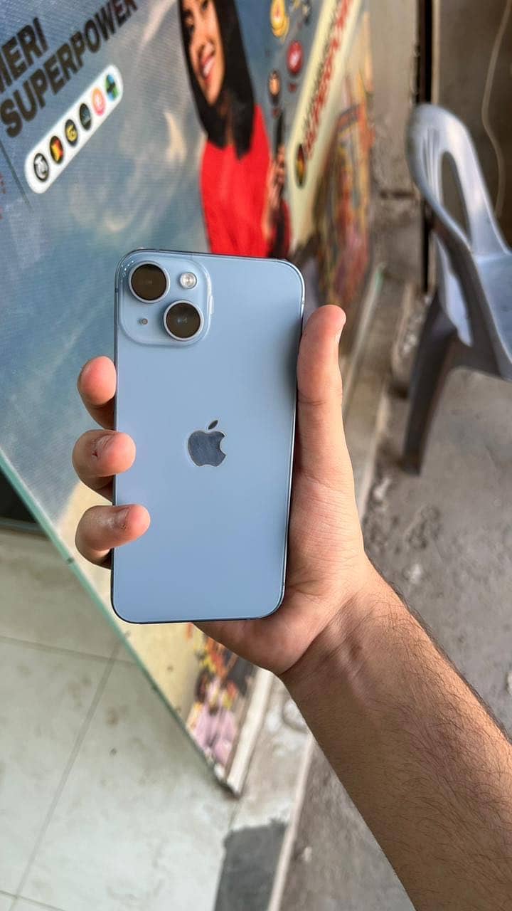 Iphone 14 simple jv 0