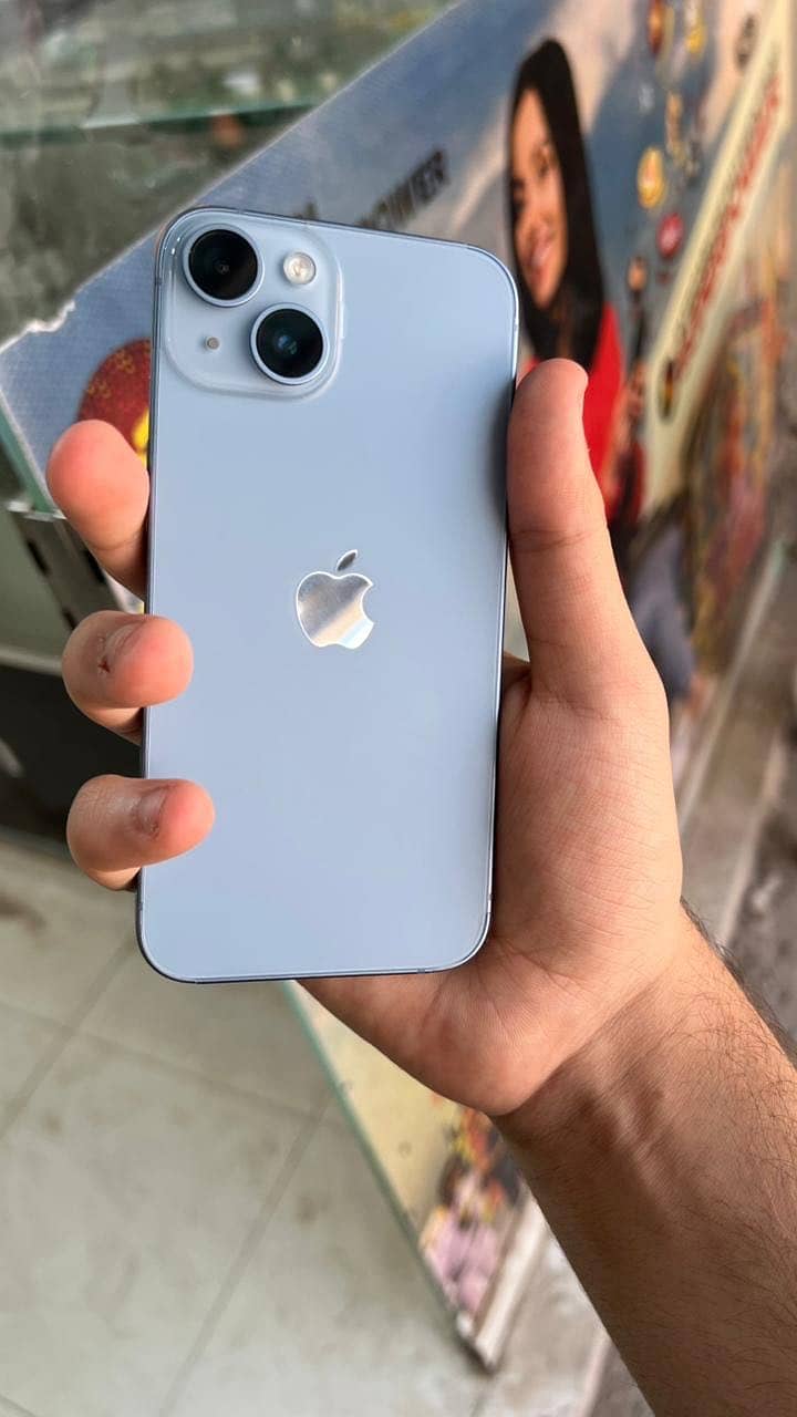 Iphone 14 simple jv 1