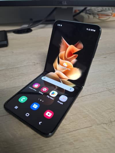 Samsung Z flip 3 Everything Ok