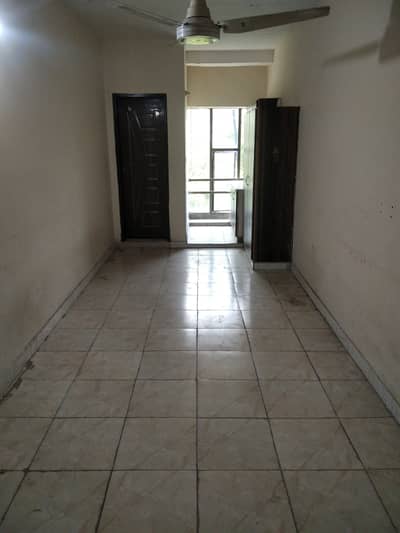 Apartment For Rent At Hot Location In Valencia Town