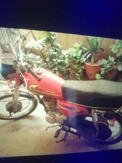 United 125 Pack Engine New Tyre in original condition