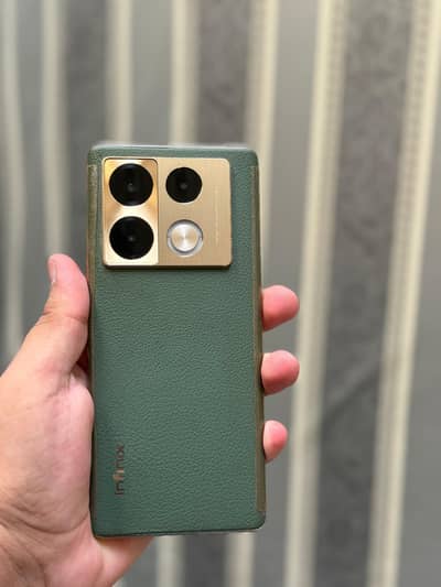 Infinix Note 40 Pro 12+12/256gb