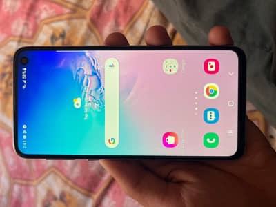 Samsung S10e 6/128
