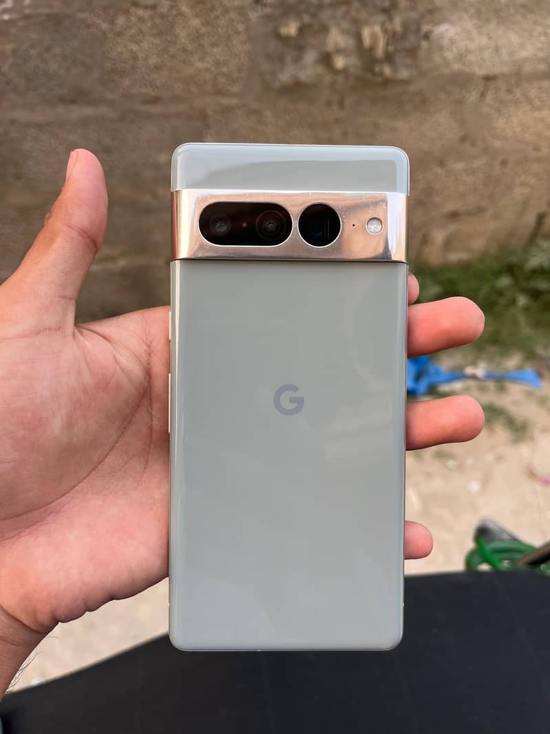 Google pixel 7 pro 0