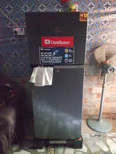 Dawlance fridge for sale onle 2 months use