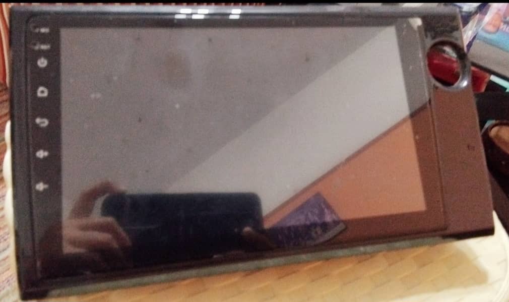 Car screen 0