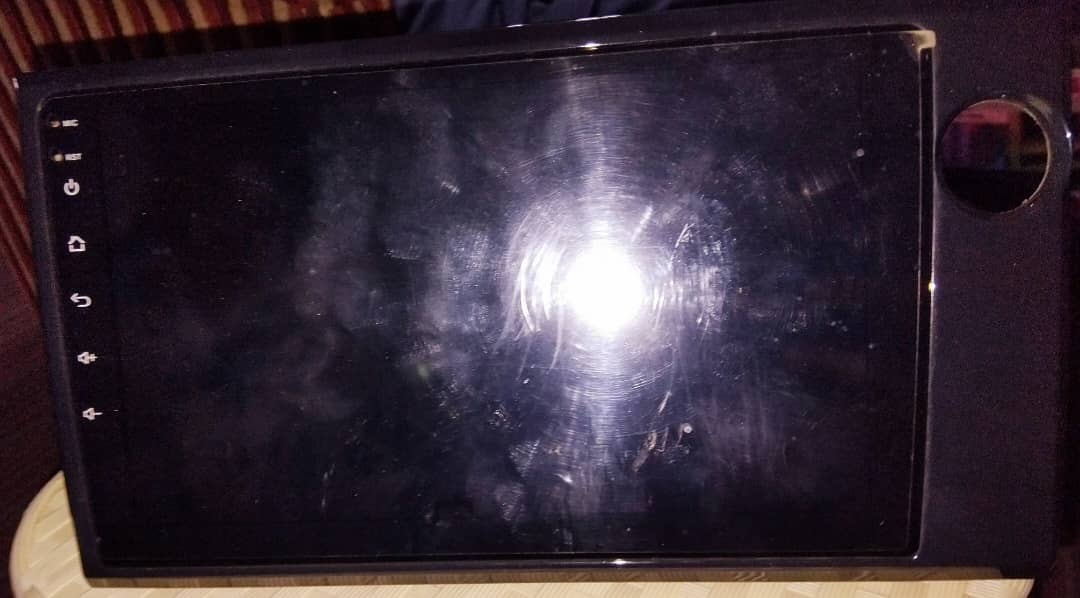 Car screen 2