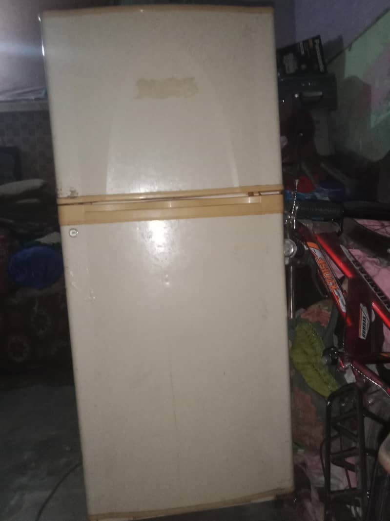 Used ferigerator 0