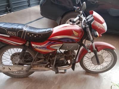 Honda prioder