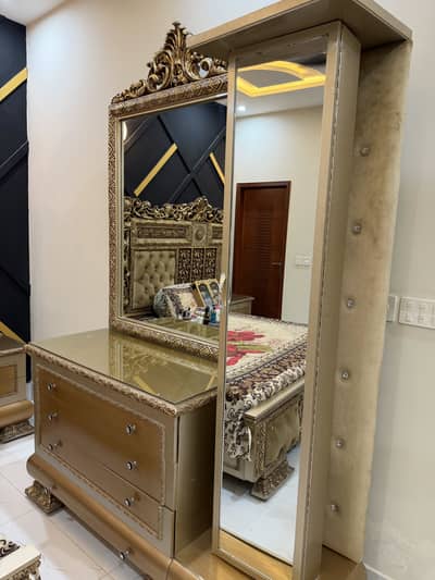 Complete bed set for sale