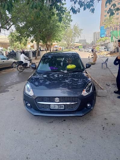 Suzuki Swift GLX cvt 2025