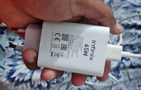 infinix hot 60 pro ka original charger hai 45 vote ka hai