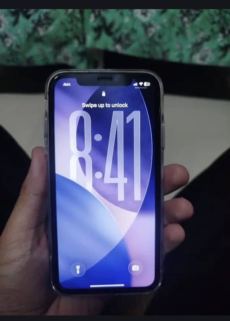 iPhone 11 sim working 1