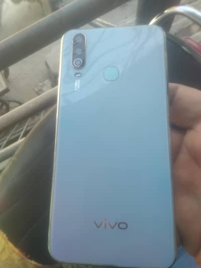 VIVO Y17 8GB 256GB FOR SALE URGENT