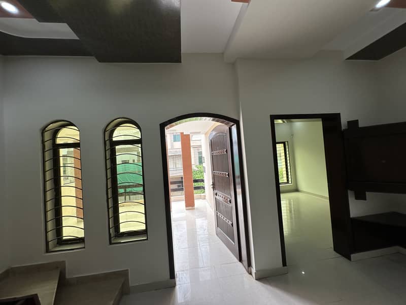 10 Marla Upper Portion Available 5