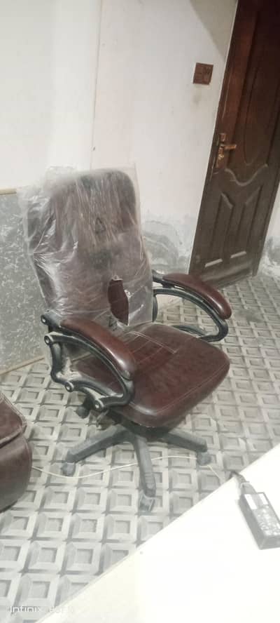 office Table with executive chair