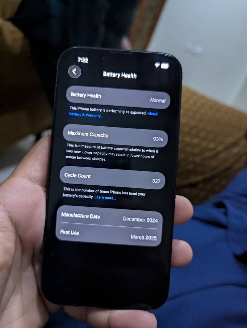 Iphone 16e JV 0