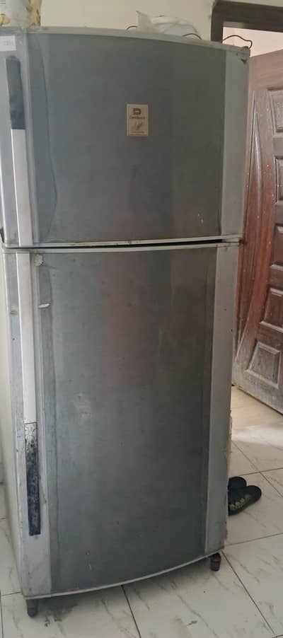 Dawlance full size fridge refrigerator