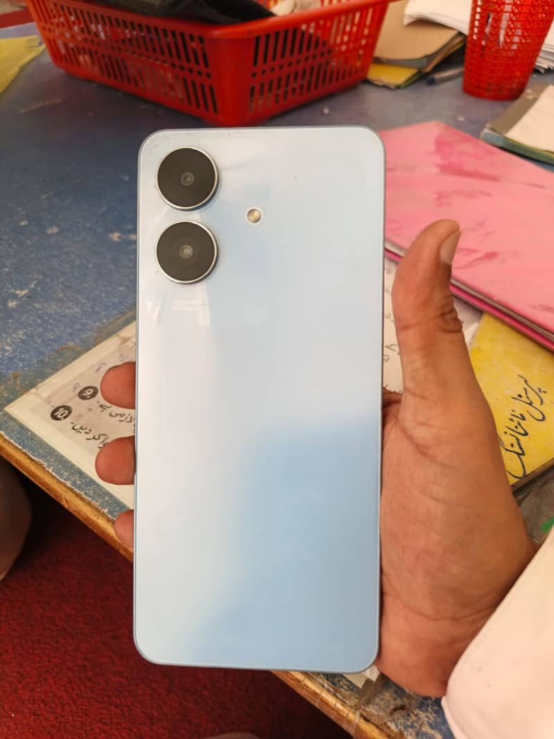 Realme Note 60 1