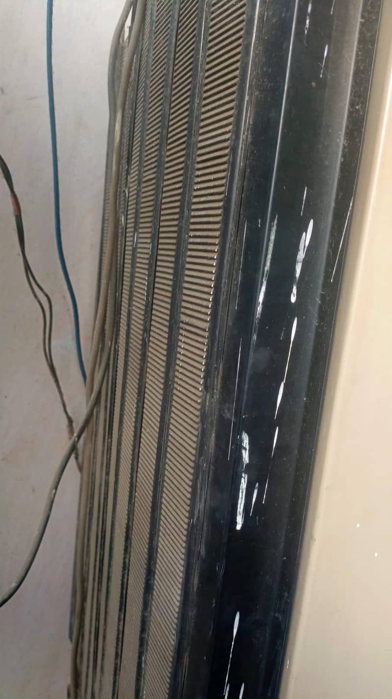 Condition is 9/10 2
