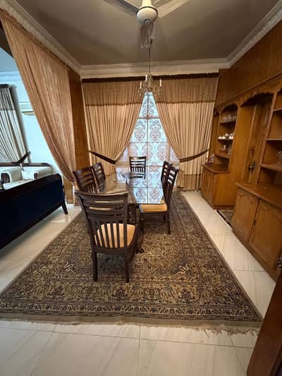 Unlock the Potential of F-10/2 Spacious 6-Bed House on a Beautiful Dead-End Street