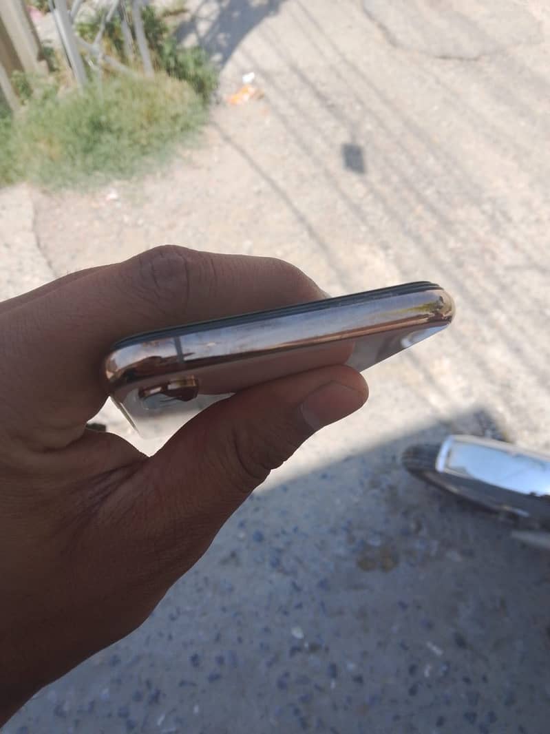 Iphone xs 0