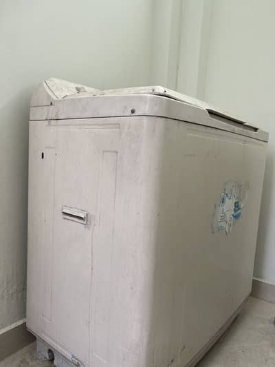 Washing machine with dryer
