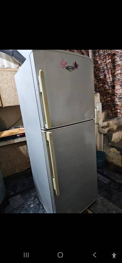 home used fridge urgently sale