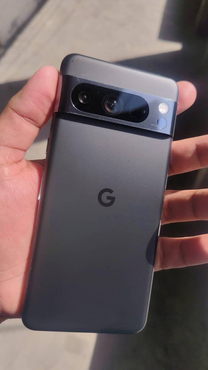 Google Pixel 8 pro 0