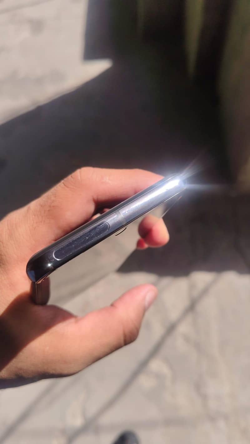 Google Pixel 8 pro 1
