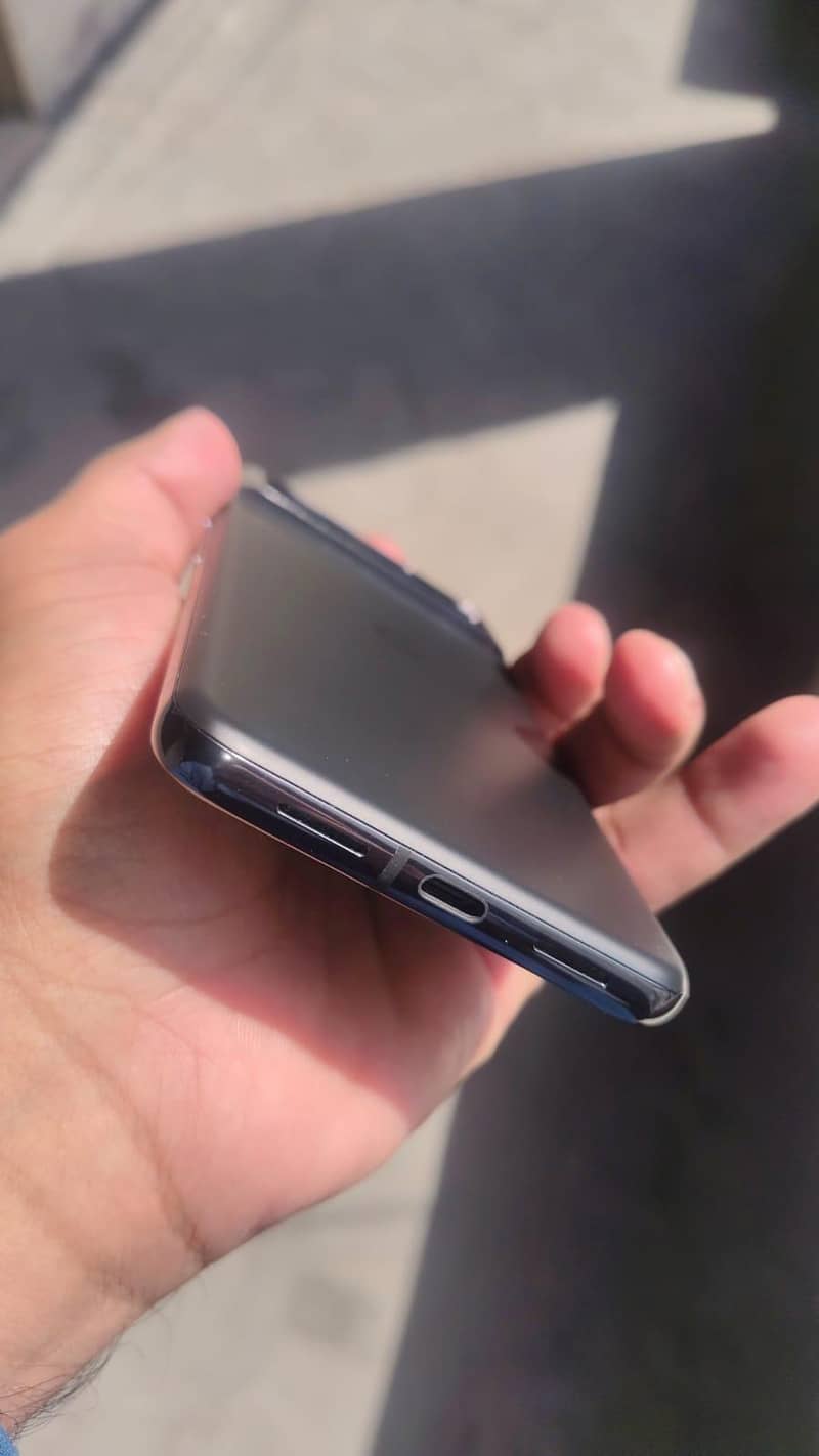 Google Pixel 8 pro 5