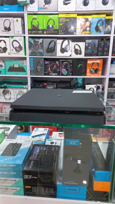 PS4 Slim 500GB / 1TB | Jailbreak & Non-Jailbreak | Box Pack | PS4