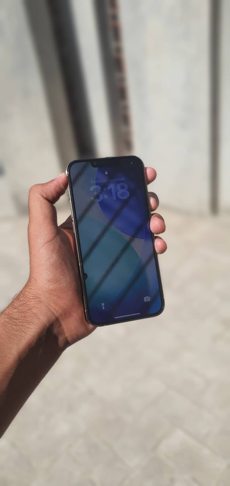 Apple iPhone 13 Pro 4