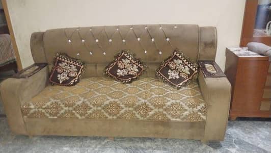 7 Seater Sofa Set. . . .