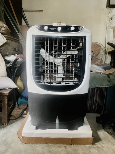 Super Asia DC cooler almost new