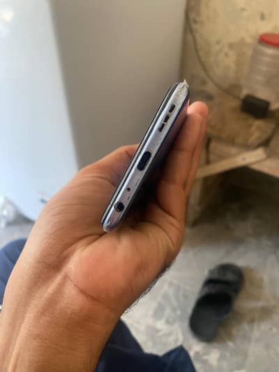Vivo Y51s