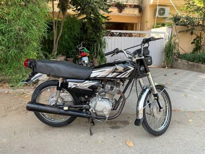 urgent sale near and clean bike