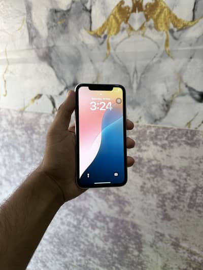 Iphone xr factory unlock 64 gb