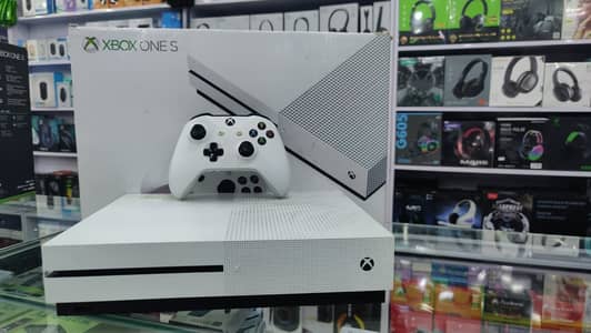 Xbox One S 1TB | Pre-Installed Games | Gaming Console | Xbox