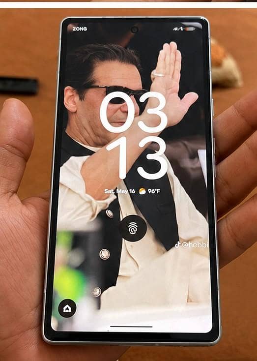 google pixel 7a mobile 2