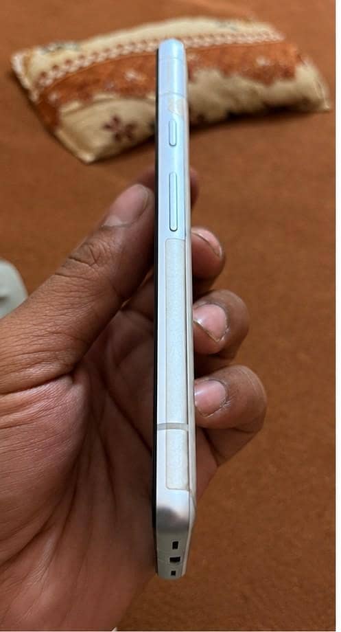 google pixel 7a mobile 4