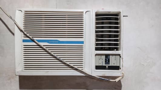 Skywood Window  Ac  1 ton