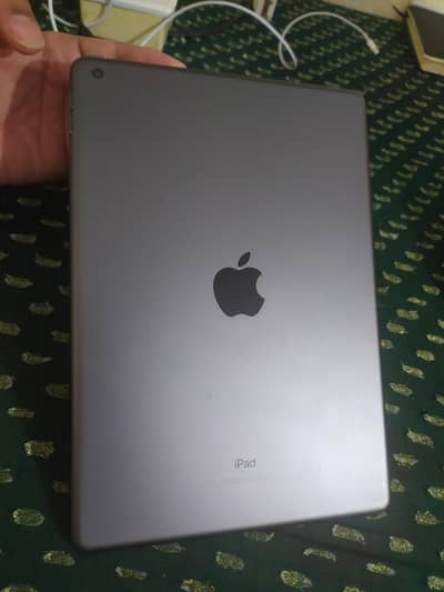 7 generation 10/10 condition like new