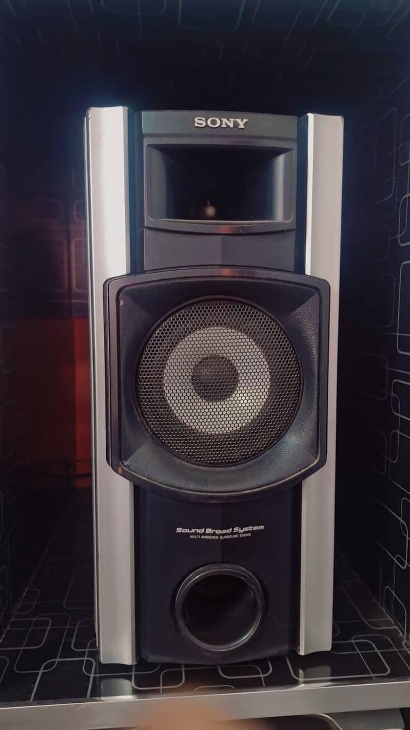 speaker 4