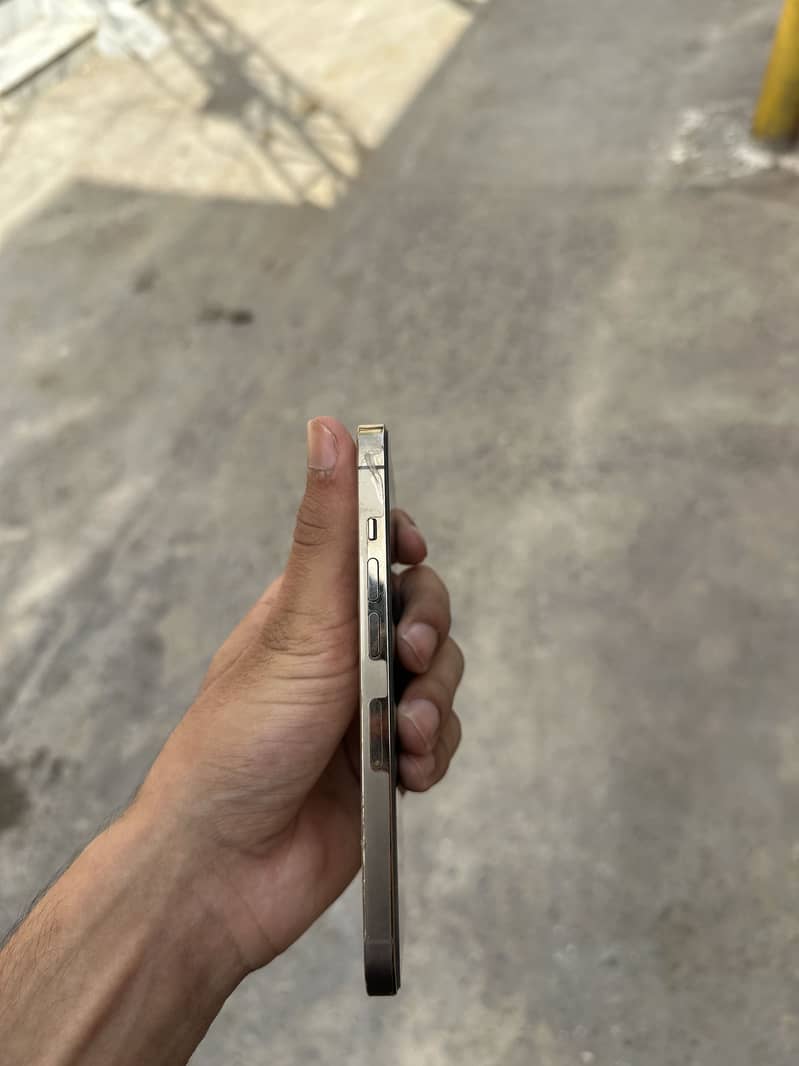 Iphone 13 pro 2