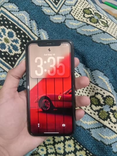 iPhone 11 usa model only 35 battery cycle waterproof