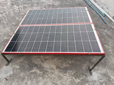 SMALL SOLAR SYTEM FOR SALE ONLY USED FOR 15 MONTHD