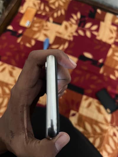 iphone x 256 GB pta box sath hai
